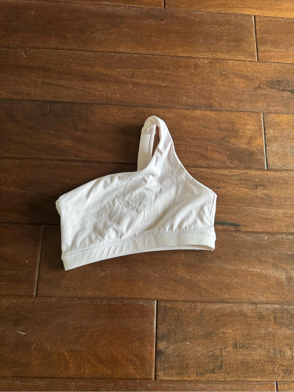 Honeycut White Active Top with Honeycomb Logo